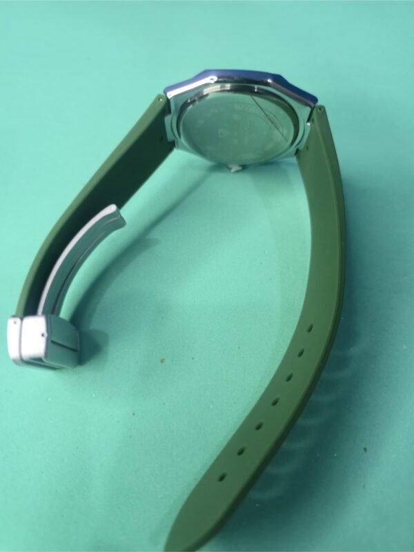 Diamond Blue Octagonal Dial Analog Quartz Movement Silicone Straps & Magnetic Lock Watch Unisex