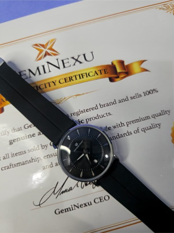 Universe Point Premium Design Magnetic Lock & Silicone Rubber Straps Watch