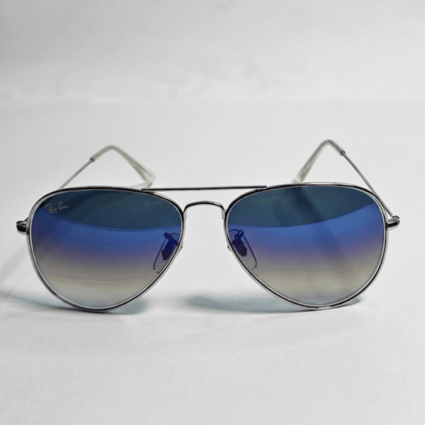 RayBan Classic Gold Pilot Sunglasses (Blue-Grey Gradient)
