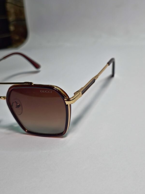 GUCCI Square Frame Sunglasses