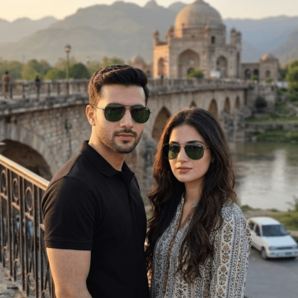 RE Military-Style Aviator Sunglasses